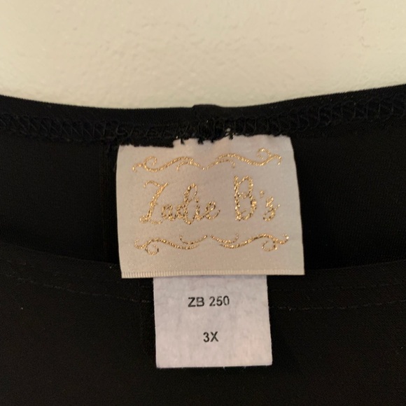 Zadie B’s bubble dress. Size 3x - Picture 4 of 5
